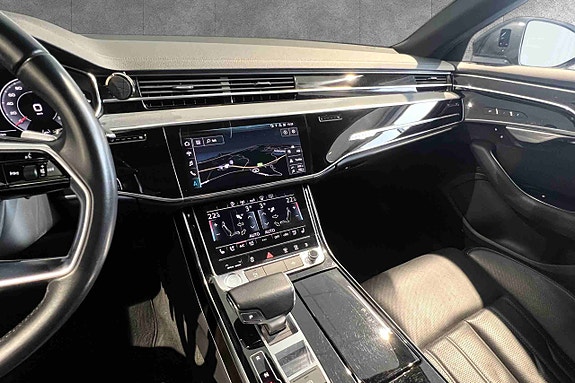 Audi A8 20 of 30