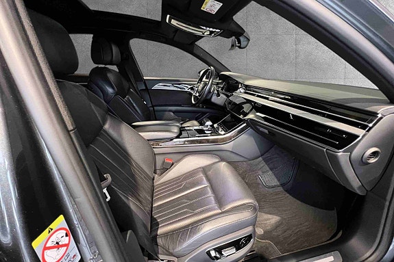 Audi A8 14 of 30