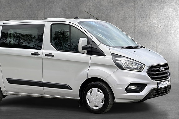 Ford Transit Custom 2 of 5