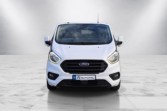 Ford Transit Custom 3 of 5