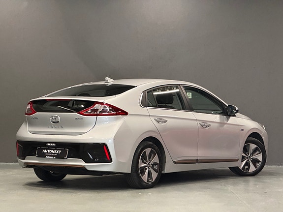 Hyundai IONIQ 4 of 28