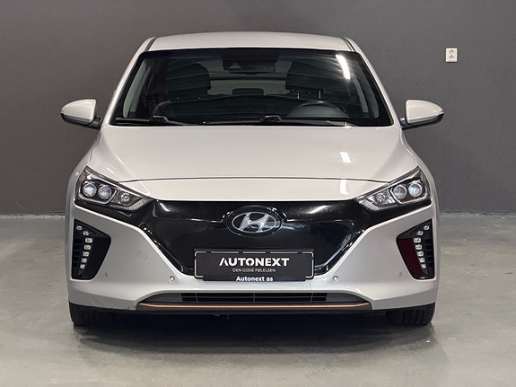 Hyundai IONIQ 7 of 28
