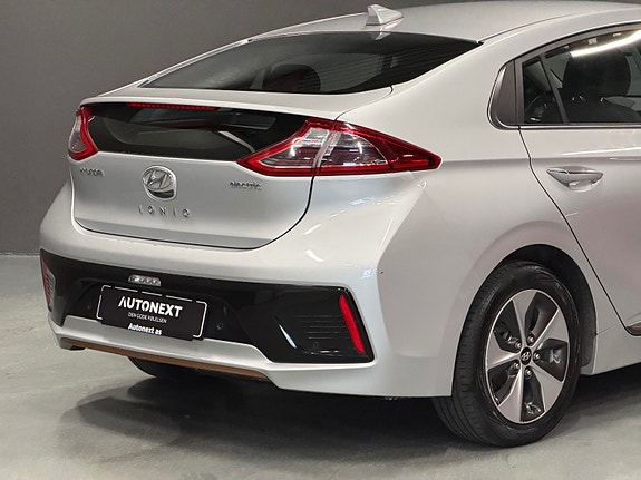 Hyundai IONIQ 5 of 28