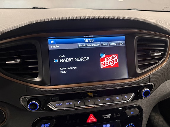 Hyundai IONIQ 23 of 28