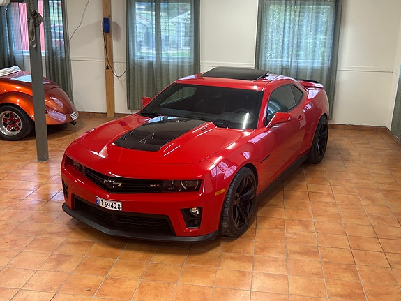Chevrolet Camaro 2 of 30