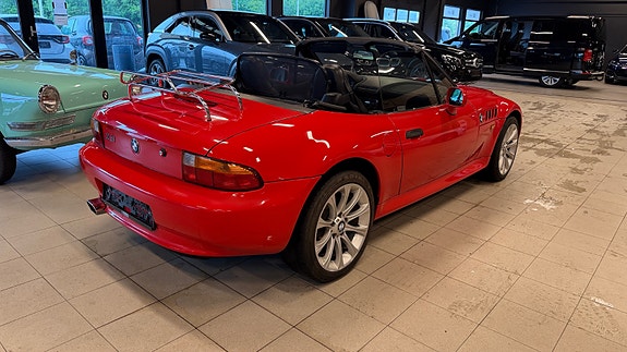 BMW Z3 2 of 8