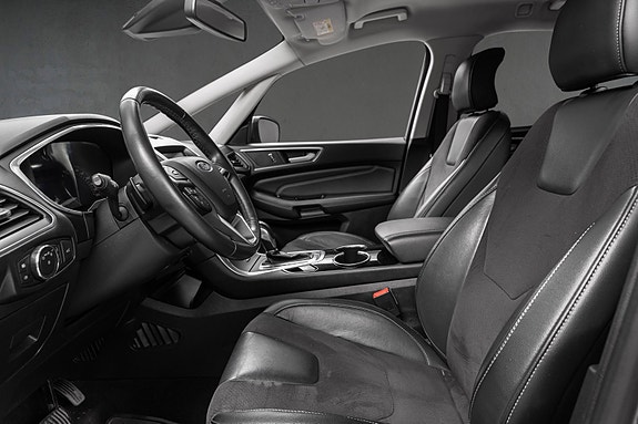 Ford S-MAX 12 of 30