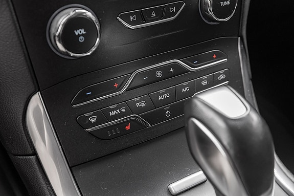 Ford S-MAX 28 of 30
