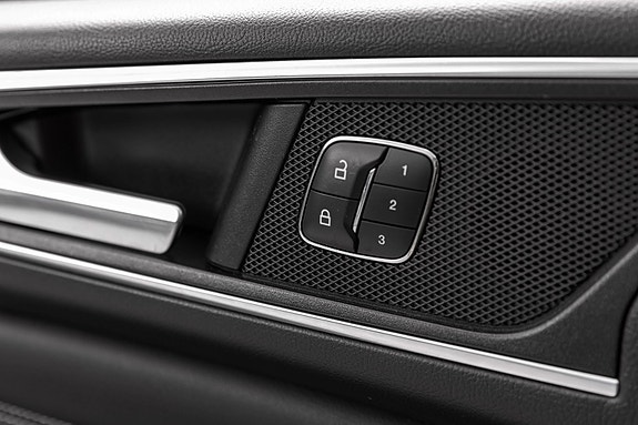 Ford S-MAX 30 of 30