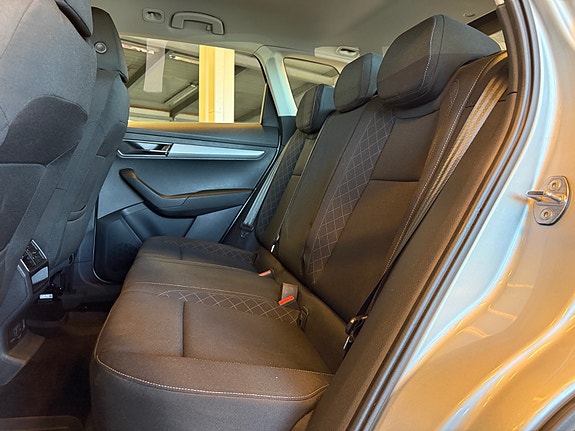 Skoda Karoq 11 of 28