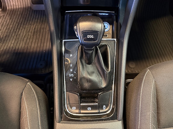 Skoda Karoq 27 of 28