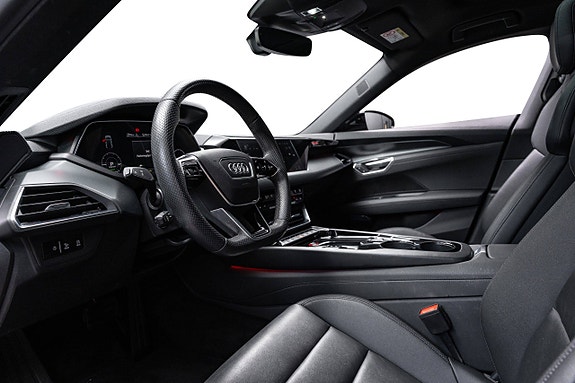 Audi e-tron GT 28 of 30