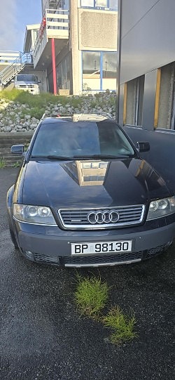 Audi A6 allroad 2 of 2