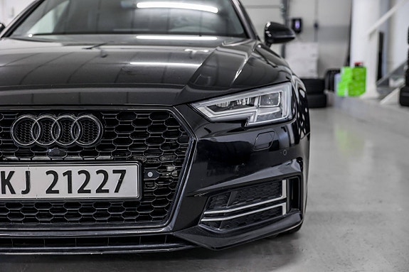 Audi A4 2 of 5