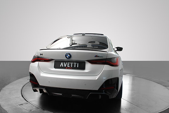 BMW i4 5 of 5
