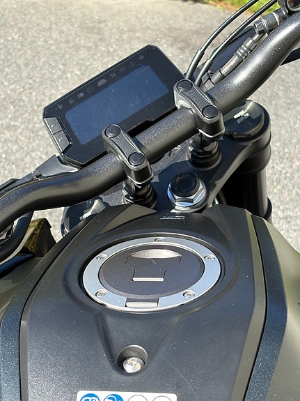 Honda CB 125 R 18 of 30