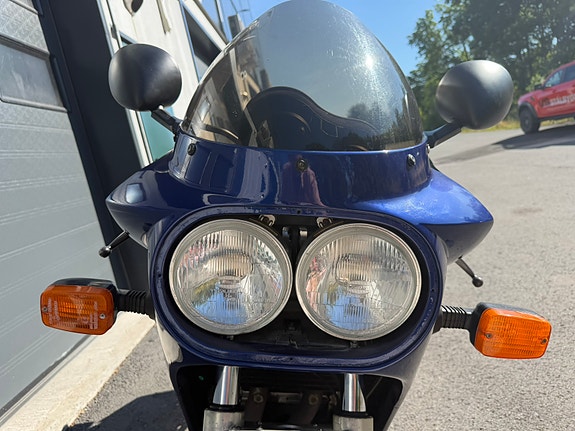 Suzuki GSX-R 1100 23 of 23