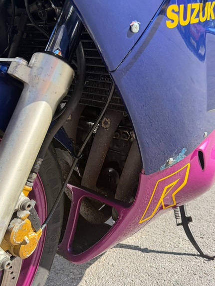 Suzuki GSX-R 1100 12 of 23