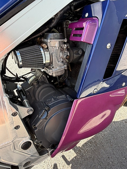 Suzuki GSX-R 1100 15 of 23
