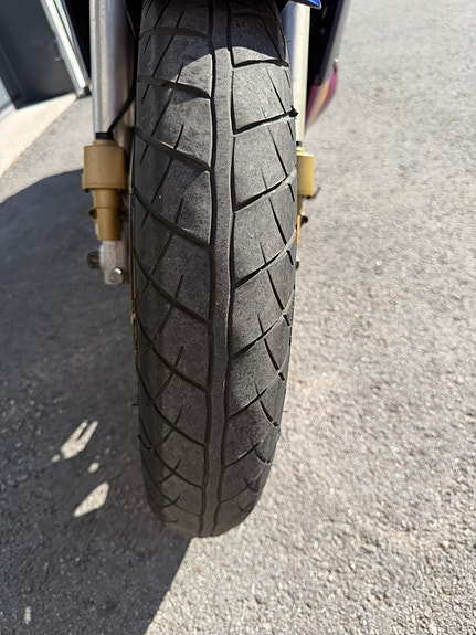 Suzuki GSX-R 1100 22 of 23