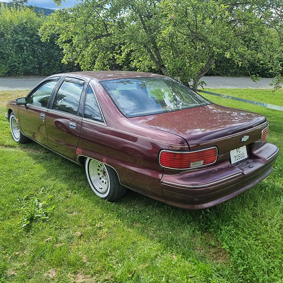 Chevrolet Caprice 4 of 26