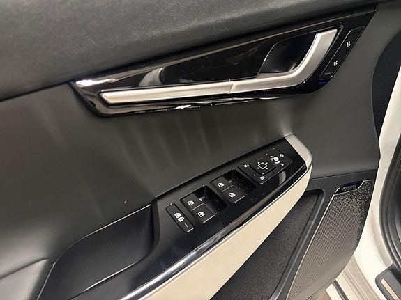 Kia EV6 12 of 26