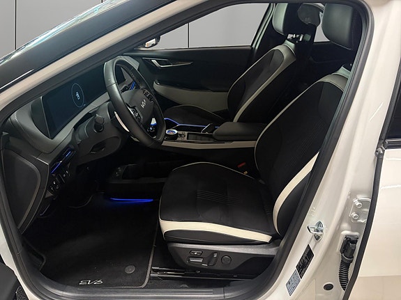 Kia EV6 10 of 26