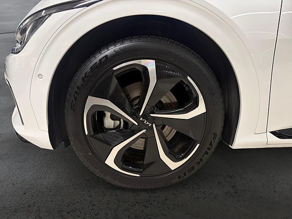 Kia EV6 9 of 26