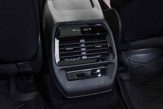 Volkswagen ID.4 GTX 17 of 30