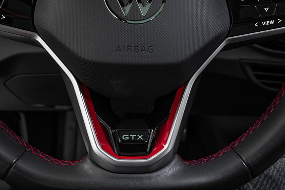 Volkswagen ID.4 GTX 29 of 30