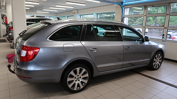 Skoda Superb 5 of 5