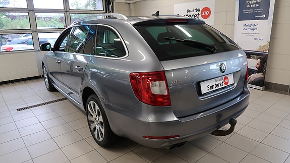 Skoda Superb 6 of 30