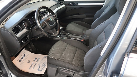 Skoda Superb 19 of 30