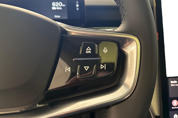 Volvo EX90 15 of 16