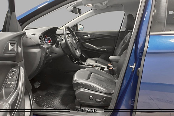 Opel Grandland X 11 of 30