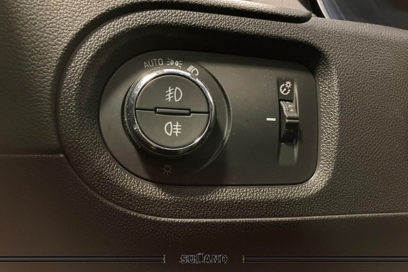 Opel Grandland X 28 of 30