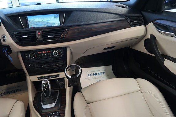 BMW X1 25 of 30