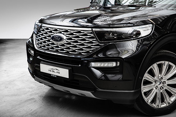 Ford Explorer 5 of 5