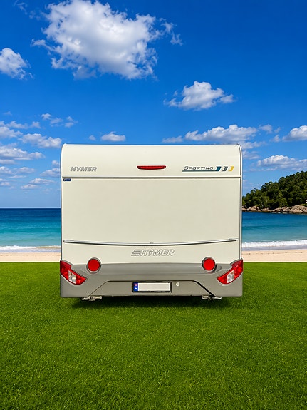 Hymer 560 / KØYER / OPPBLÅSTBART FORTELT / GULVVARME 2 of 24