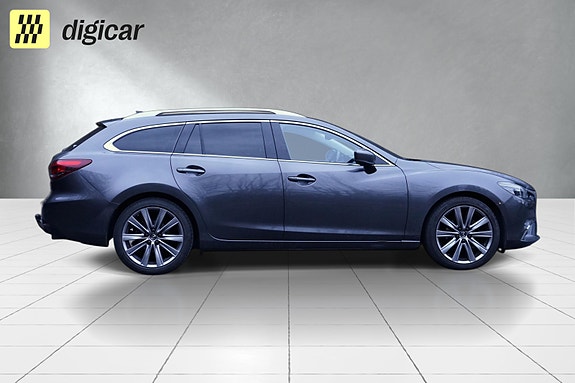Mazda 6 5 of 5