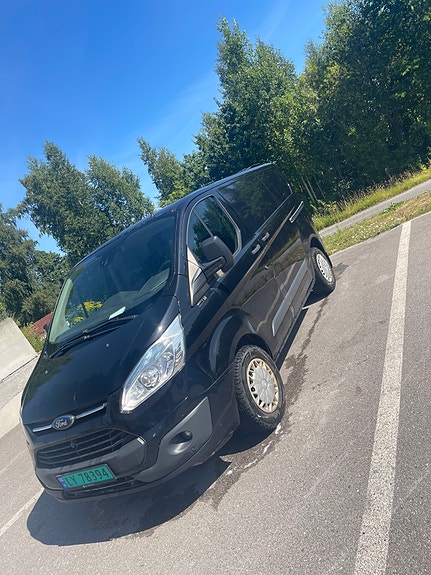 Ford Transit Custom 310L 2 of 5