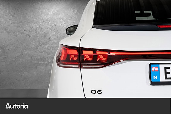 Audi Q6 e-tron 8 of 30