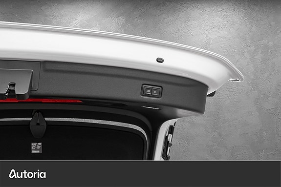 Audi Q6 e-tron 30 of 30