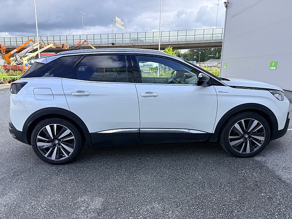 Peugeot 3008 6 of 30