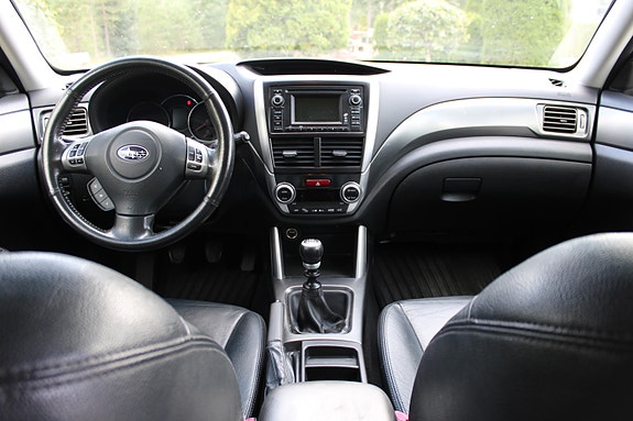 Subaru Forester 26 of 30