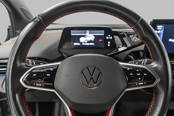 Volkswagen ID.4 GTX 12 of 30