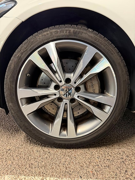 Mercedes-Benz C350 8 of 25