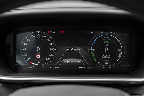 Land Rover Range Rover Sport 29 of 30