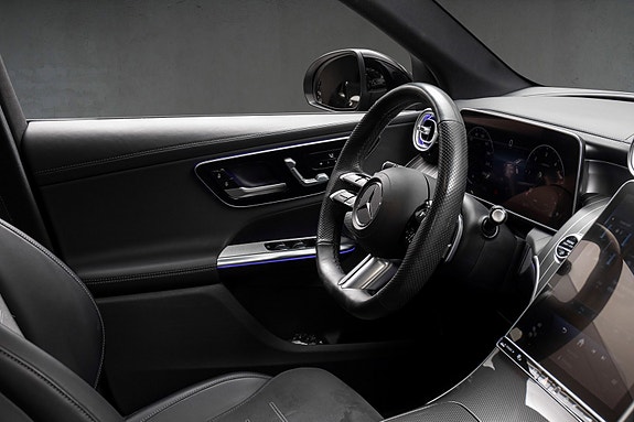 Mercedes-Benz GLC220 d 27 of 27