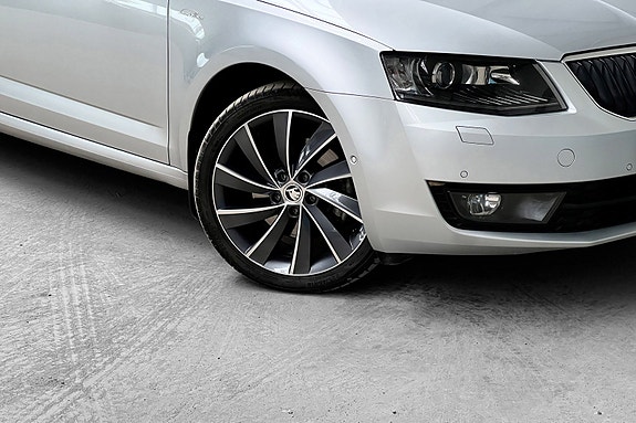 Skoda Octavia 5 of 5
